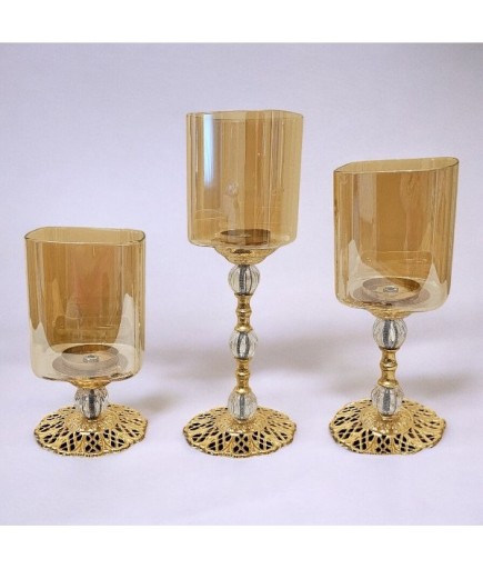 SARI KRİSTAL VE METAL AYAKLI DEKORATİF 3'LÜ CAM ŞAMDAN