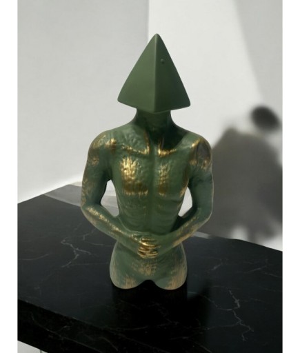 Geometrik Piramit Başlı Soyut Set Deokratif Obje