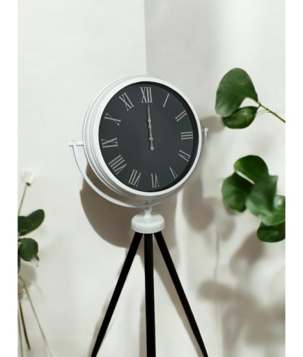 Metal Tripotlu Dekoratif Saat
