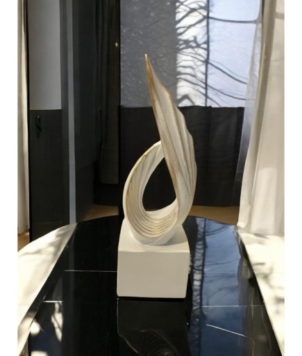 Tekli Kanat Dekoratif Biblo