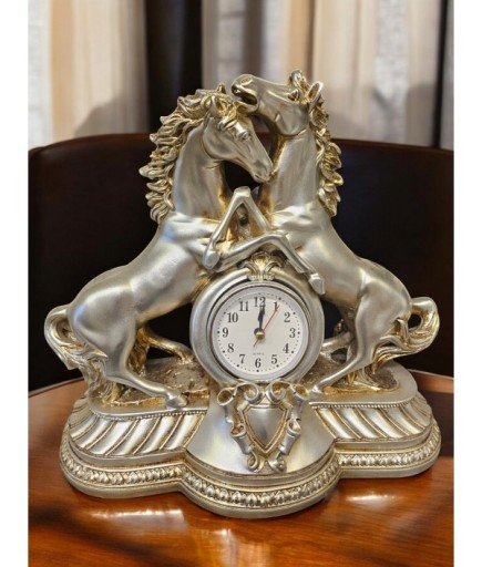 2'li Atlı Dekoratif Masa Saati