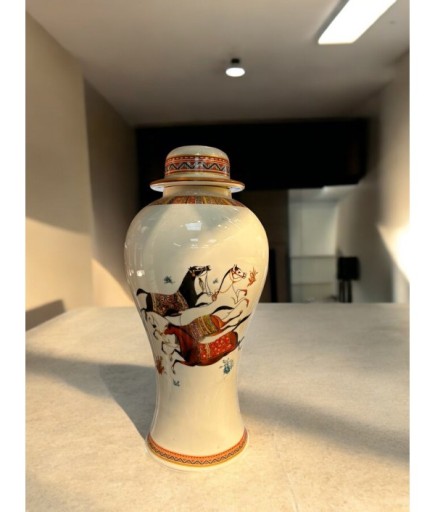 Koşan At El Boyamalı Dekoratif Vazo