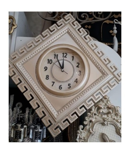 Krem Rengi Kare Salon Duvar Saati