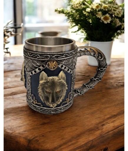 Mitolojik 3 Boyutlu Kurt Desenli Çelik Kupa
