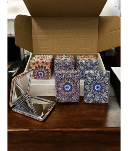 Karışık Renklerde Nazar Boncuk Desenli Cep Makyaj Aynası