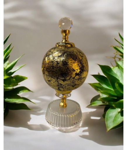 Metal Orta Kısım Seramik Porselen Karışımı Cam Ayaklı Dekoratif Obje