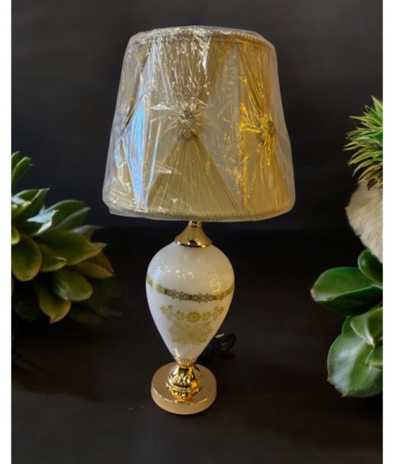 El İşçiliği Cam Gövde Metal Detaylı Abajur