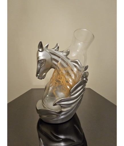 AT ŞİŞELİK GÜMÜŞ