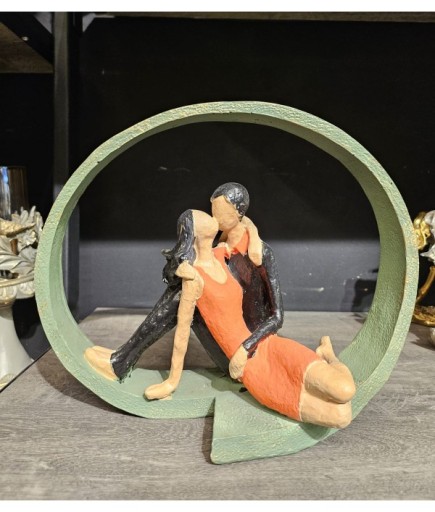 ÖPÜŞEN ÇİFT YEŞİL